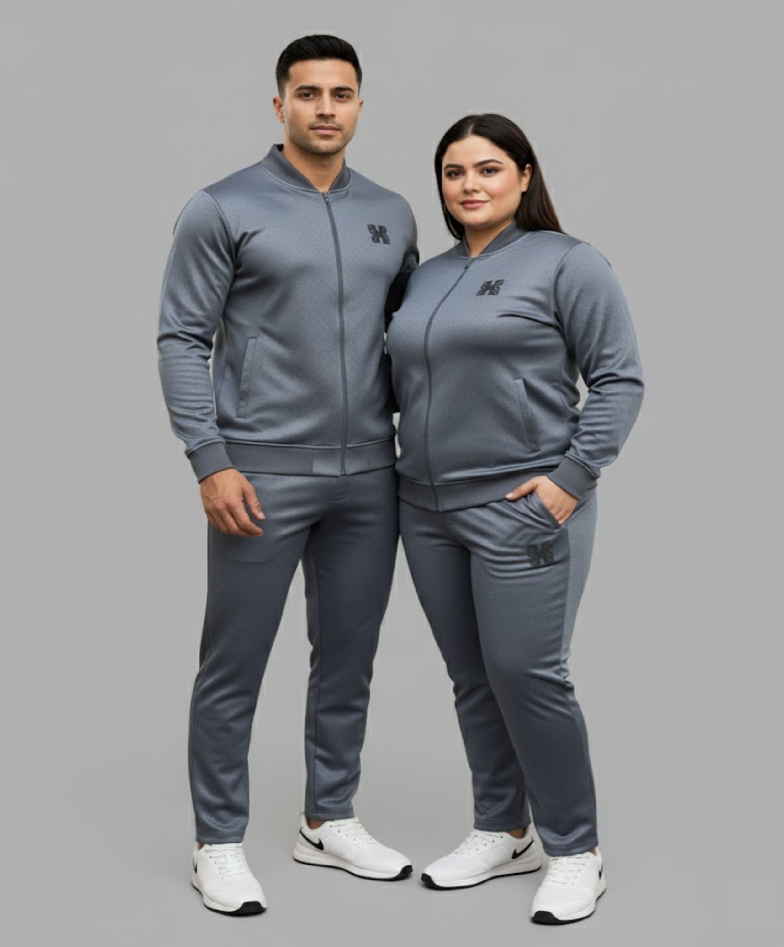 Line Embossing Fleece Jogging Suit
